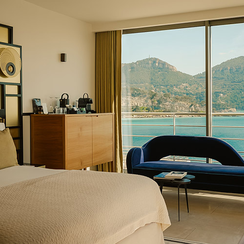 Suite en hôtel 5 étoiles vue mer à Cassis