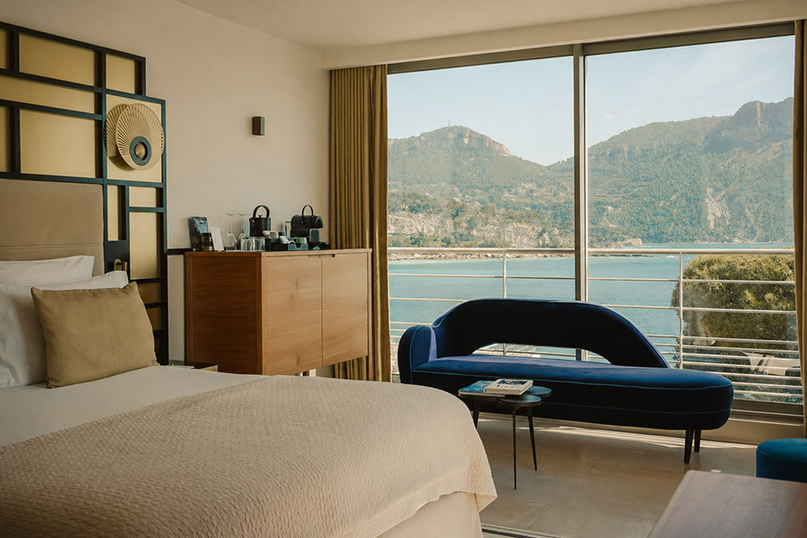 Les suites familiales de l'hôtel Les Roches Blanches à Cassis