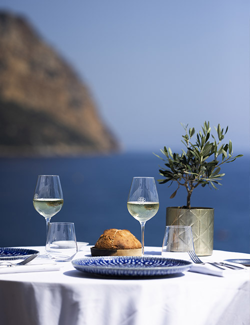 Gastronomic restaurant with sea view in Cassis